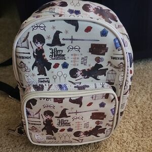 Warner Bros. Harry Potter Kids Backpack - Cream and Black